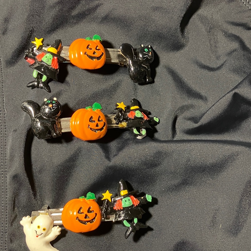 Hallmark & Russ Halloween Themed items, pins, barrettes , pair of earrings,